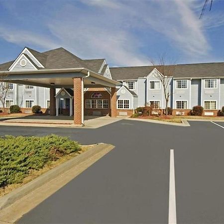 America'S Best Value Inn & Suites-Mcdonough Bagian luar foto